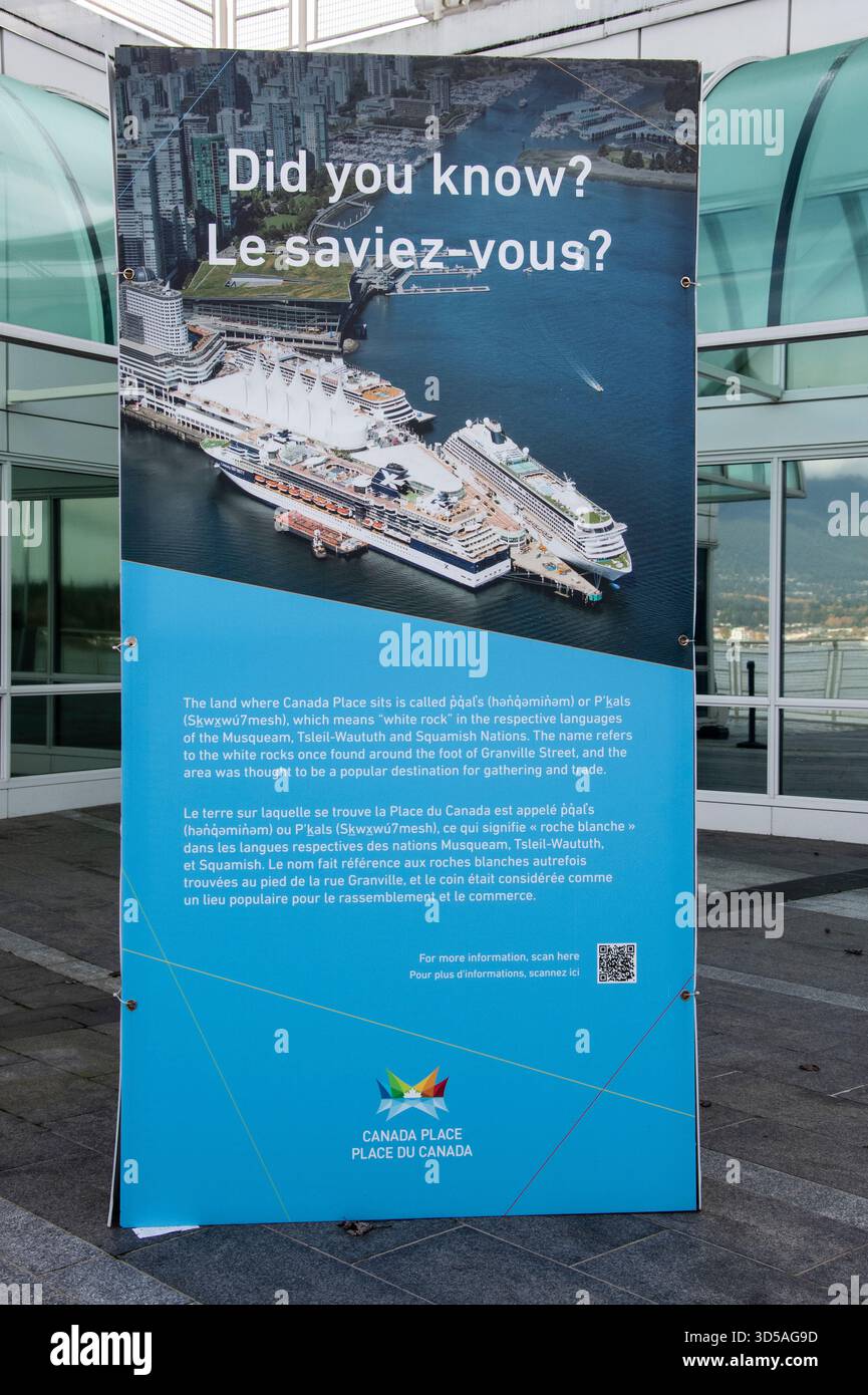 Lo sapevate? Segui le indicazioni per Canada Place nel centro di Vancouver, Columbia Britannica, Canada Foto Stock