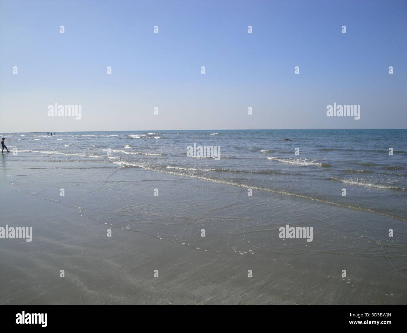 Saint Martin's Beach - il gioiello Blu di cristallo del Bangladesh Foto Stock