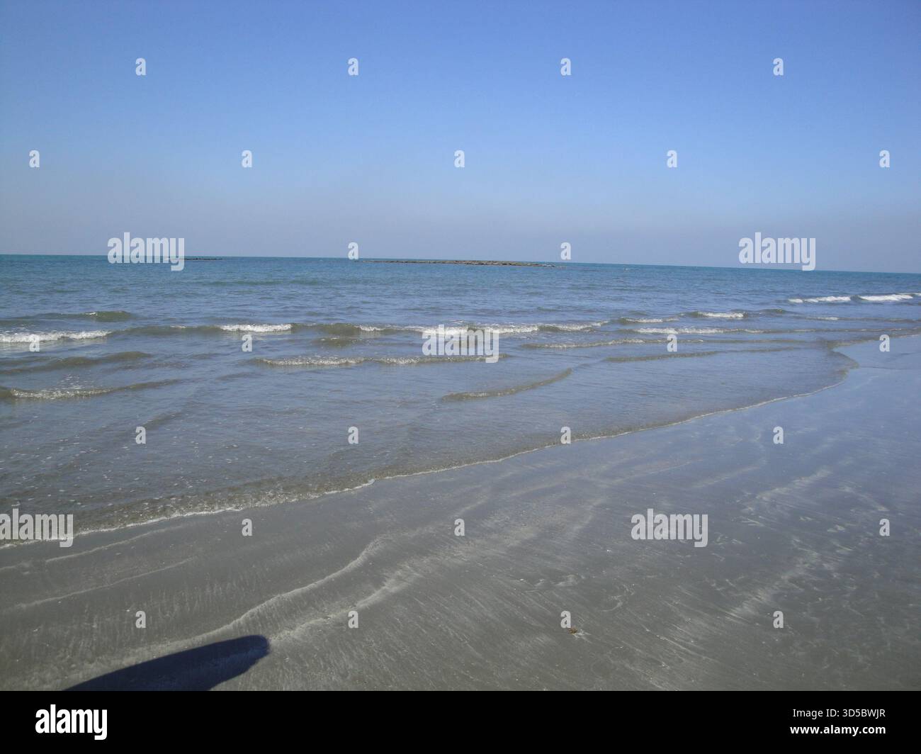 Saint Martin's Beach - il gioiello Blu di cristallo del Bangladesh Foto Stock