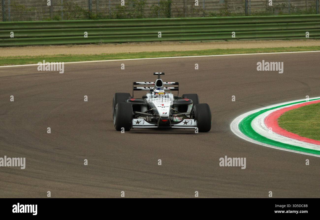 Storico Minardi Day 2025. Replica McLaren MP4/15 di Piergiorgio Rotter Foto Stock