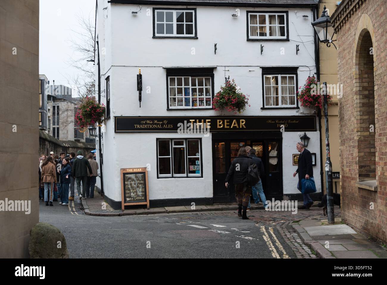 Pub e ristorante Bear Inn, Oxford, Regno Unito Foto Stock