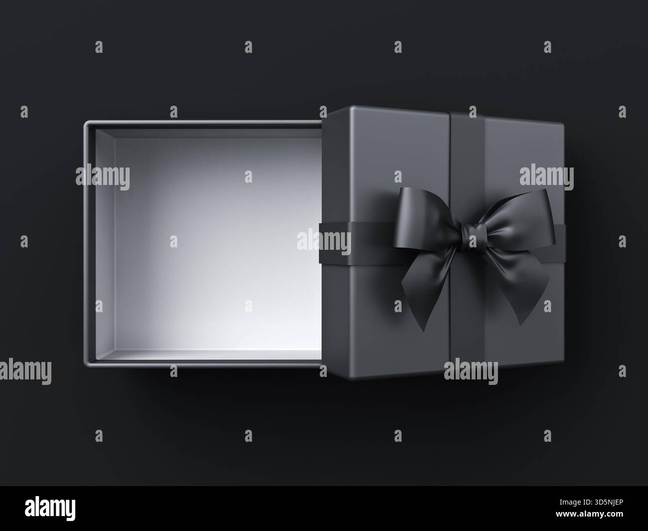 Confezione regalo nera vuota o confezione regalo aperta con nastro nero e fiocco isolata su sfondo nero scuro con ombre concettuali minimali per i rendering 3D. Foto Stock
