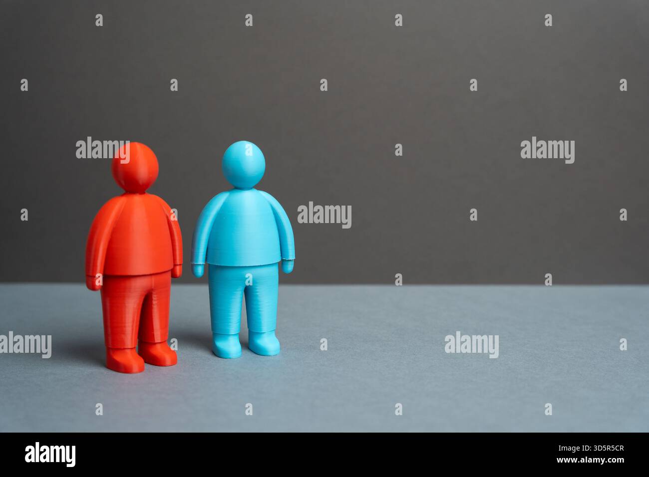 Due persone con opinioni politiche, valori e visioni opposte. Le differenze e le differenze tra due parti in competizione. Confronto ideologico A. Foto Stock