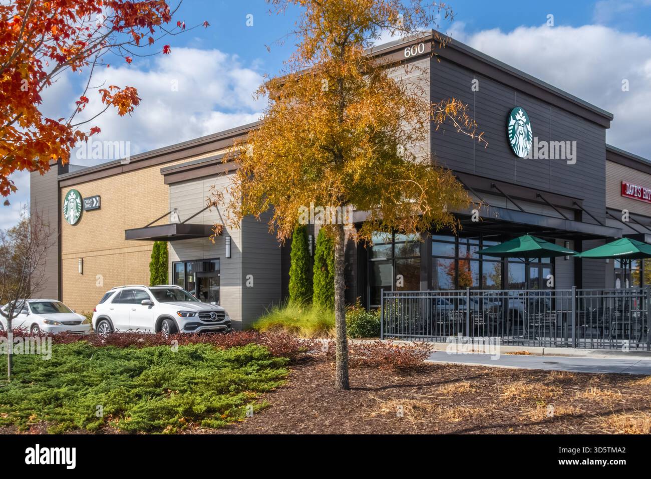 Starbucks Coffee Drive-thru a Buford, Georgia. (USA) Foto Stock