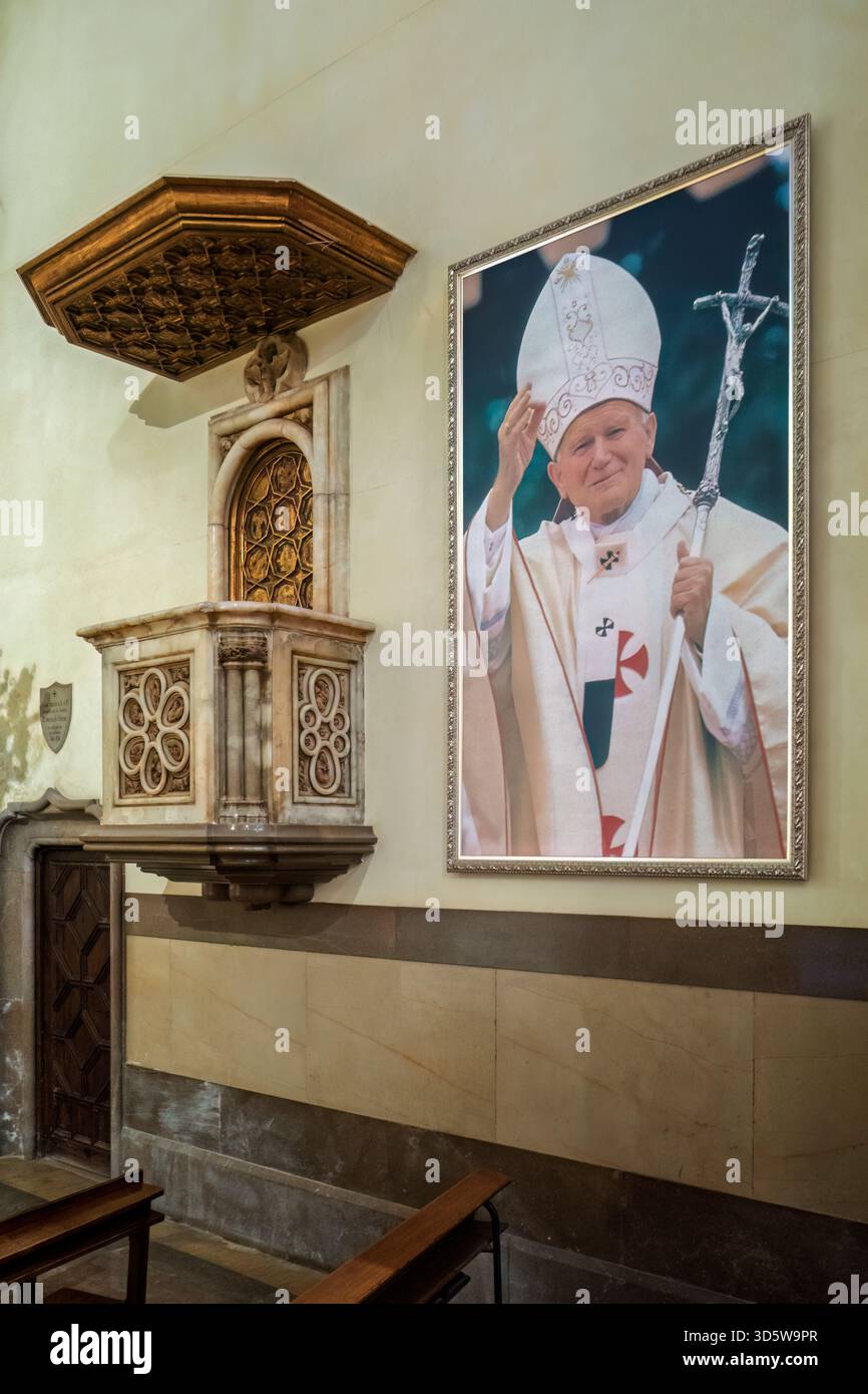 Co-Cattedrale di Santa María o Chiesa di Santa María la Mayor, gotico valenciano e tempio neogotico, Castellón de la Plana, Spagna, Europa. Foto Stock