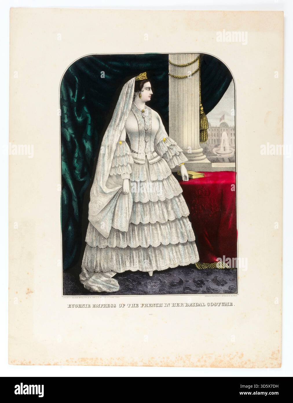 Eugenie imperatrice dei francesi nel suo costume da sposa. Illustrazioni storiche d'epoca di Eugénie, imperatrice dei francesi, mostrate in un elaborato costume da sposa con pizzo a strati, velo e corona accanto a una colonna e una tenda drappeggiata. Litografia di E. C. Kellogg, artista americano, XIX secolo. Foto Stock