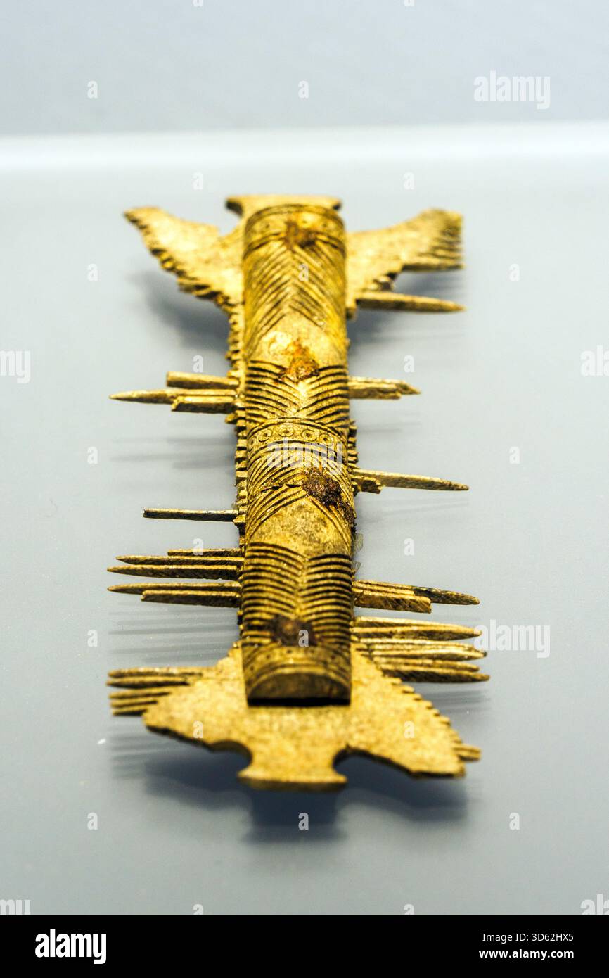 Pettine d'osso dal porto di Classe - vi - VII secolo d.C. - Museo della città e del territorio - Ravenna, Italia Foto Stock