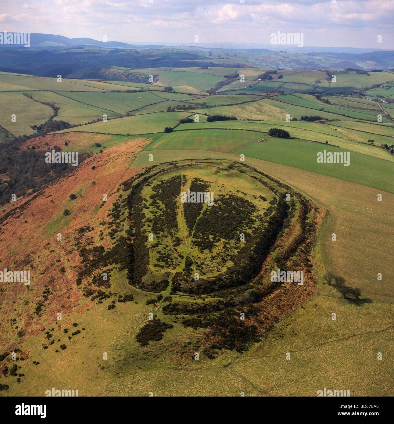 Caer Caradoc Hill Fort, Iron Age Hill Fort 2,5 km circa a nord-est di Knighton, Shropshire, Galles del Sud Foto Stock