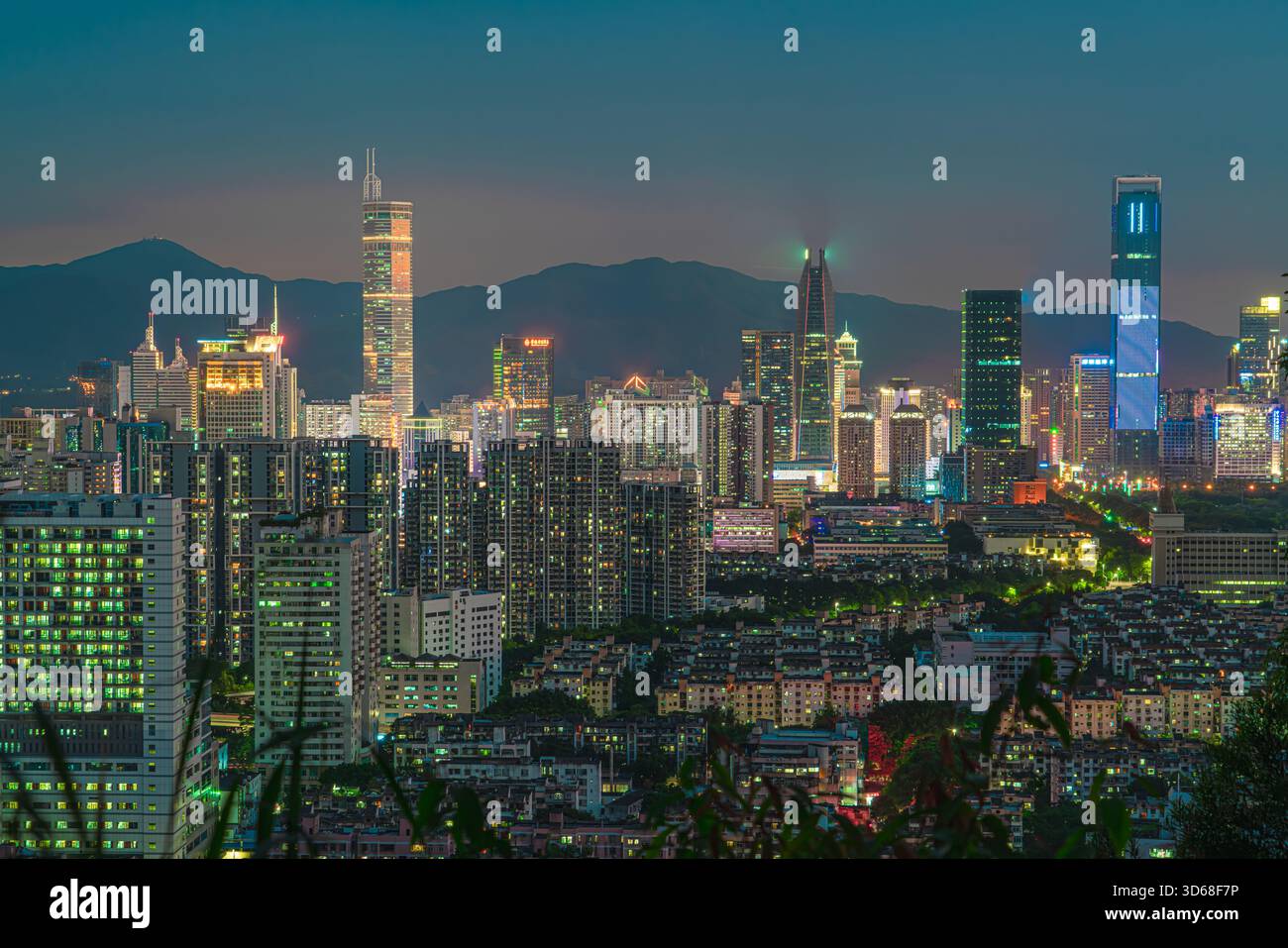 19 agosto 2017, shenzhen - provincia del guangdong, cina, vista da bijiashan - 1 Foto Stock