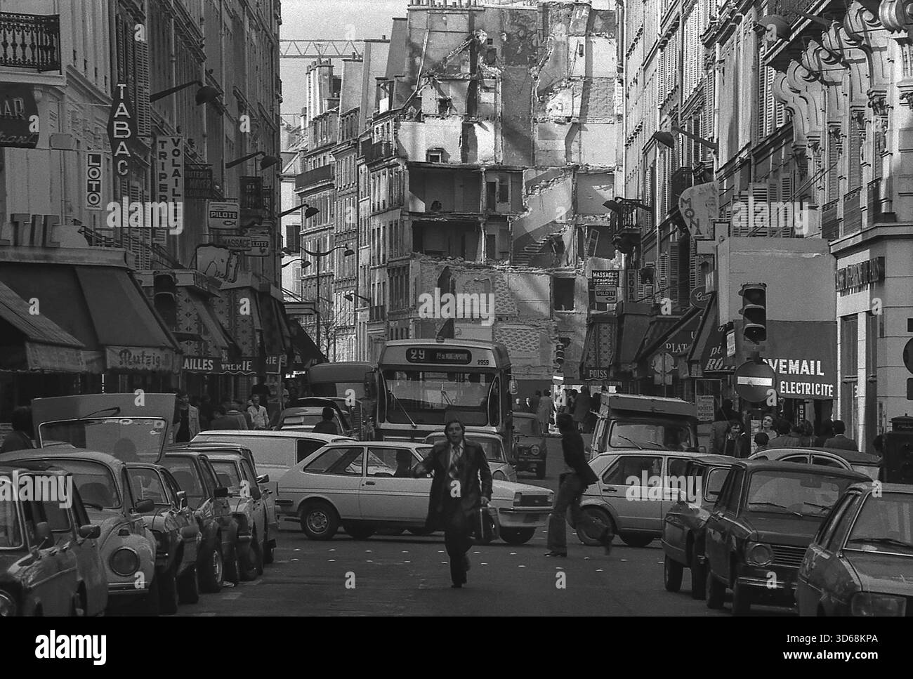 1975, Parigi, Rive guidava. Foto Stock