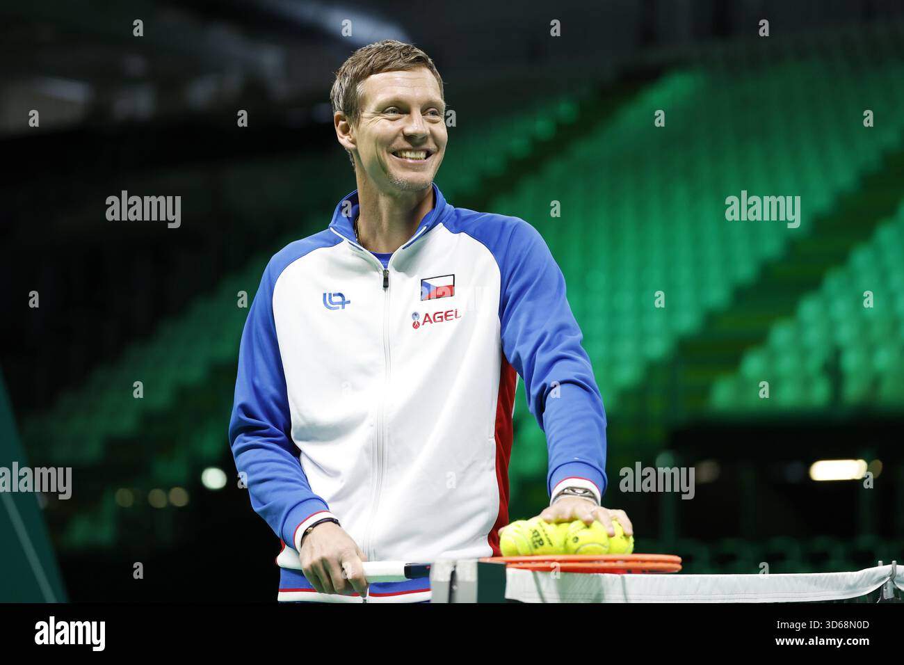 Ceco il capitano Tomas Berdych durante la preparazione della partita Repubblica ceca - Spagna nel girone finale di Coppa Davis 2025 a Bologna, Foto Stock