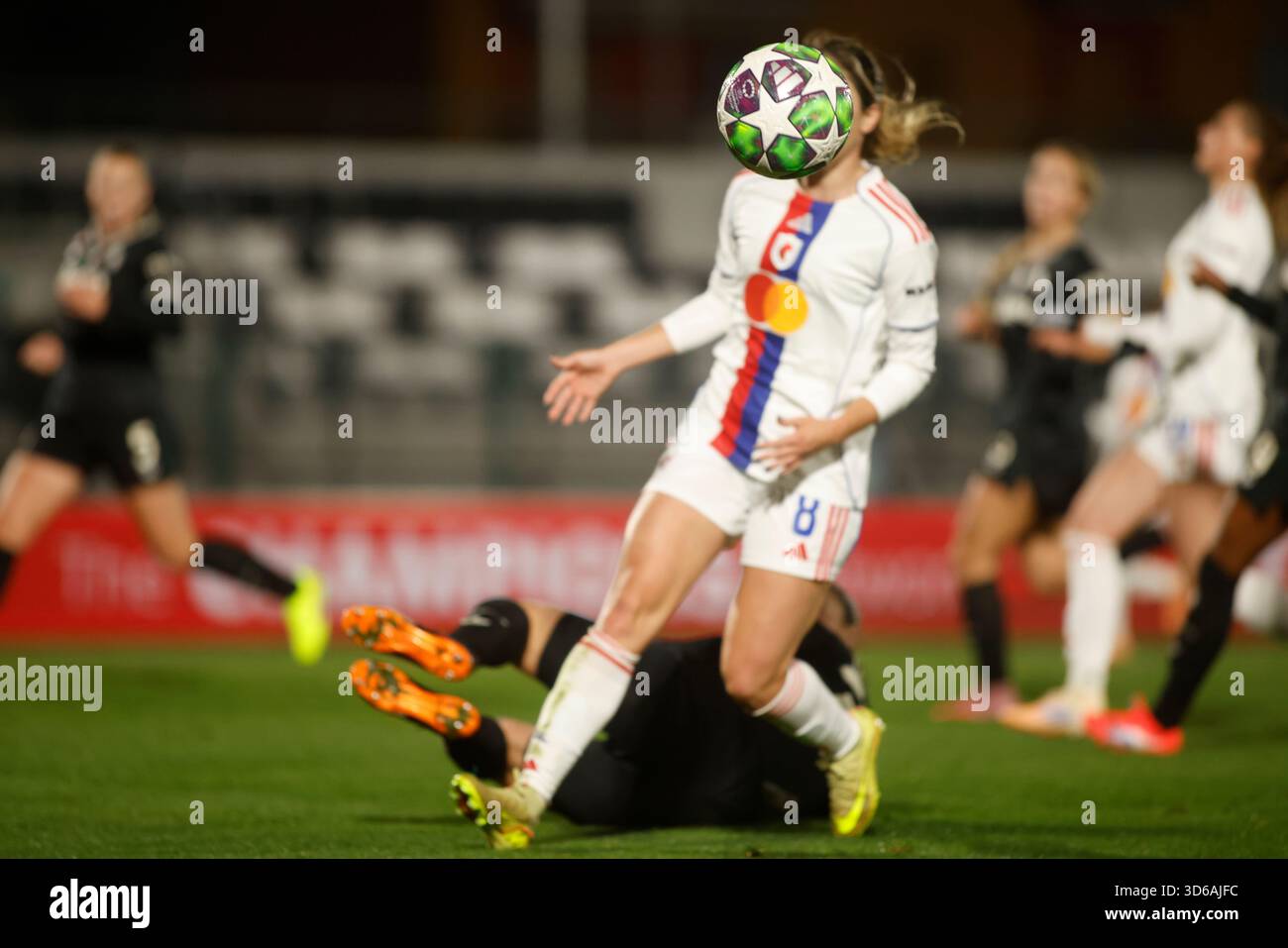 Biella, Italia. 19 novembre 2025. Partita ufficiale durante la partita di calcio della UEFA Women's Champions League 2025-26 tra Juventus Women e OL Lyonnes il 19 novembre 2025 allo stadio "Pozzo-la Marmora" di biella. Crediti: Nderim Kaceli/Alamy Live News Foto Stock