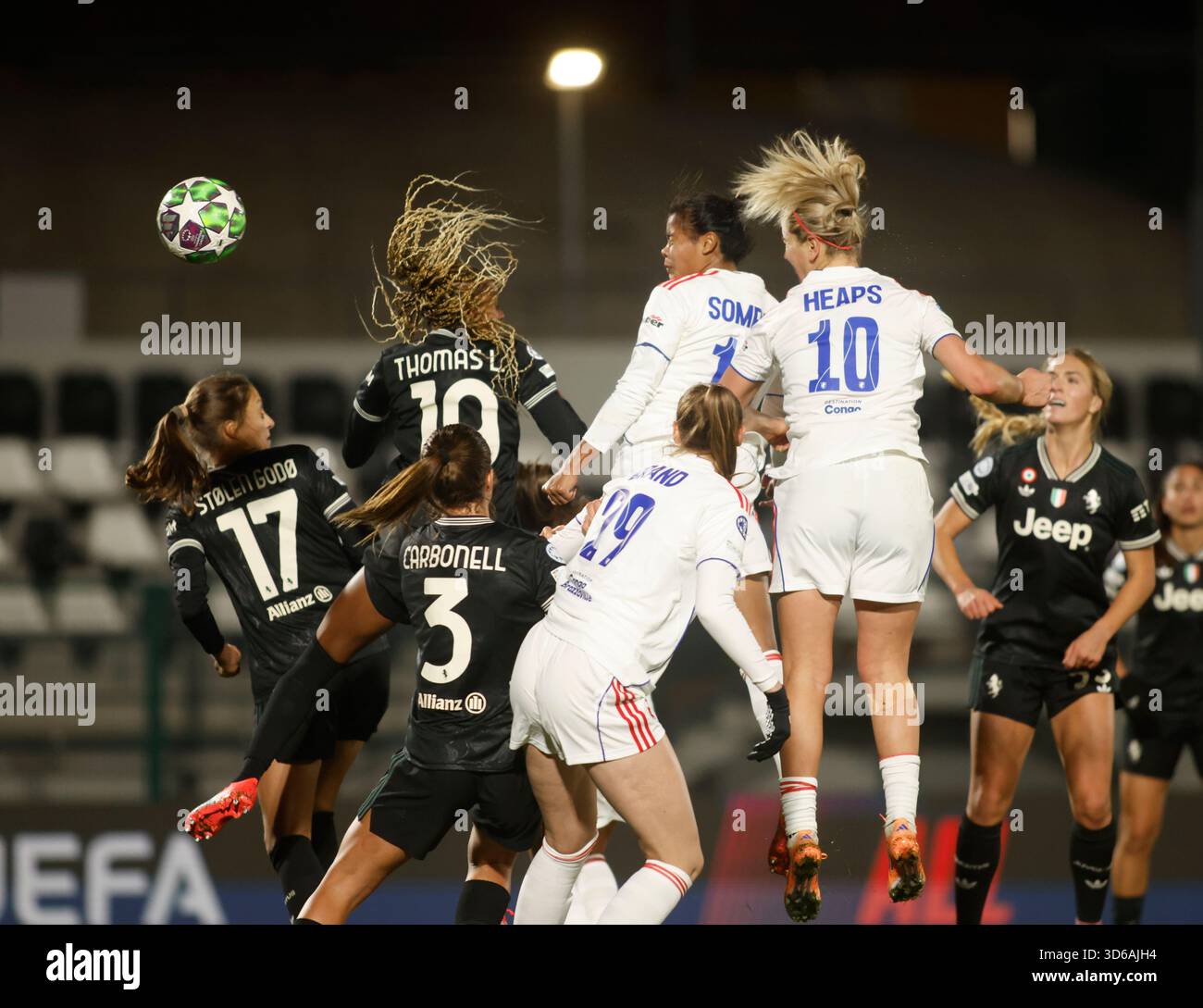 Biella, Italia. 19 novembre 2025. In occasione della partita di calcio della UEFA Women's Champions League 2025-26 tra Juventus Women e OL Lyonnes del 19 novembre 2025 allo stadio "Pozzo-la Marmora" di biella, Italia. Crediti: Nderim Kaceli/Alamy Live News Foto Stock
