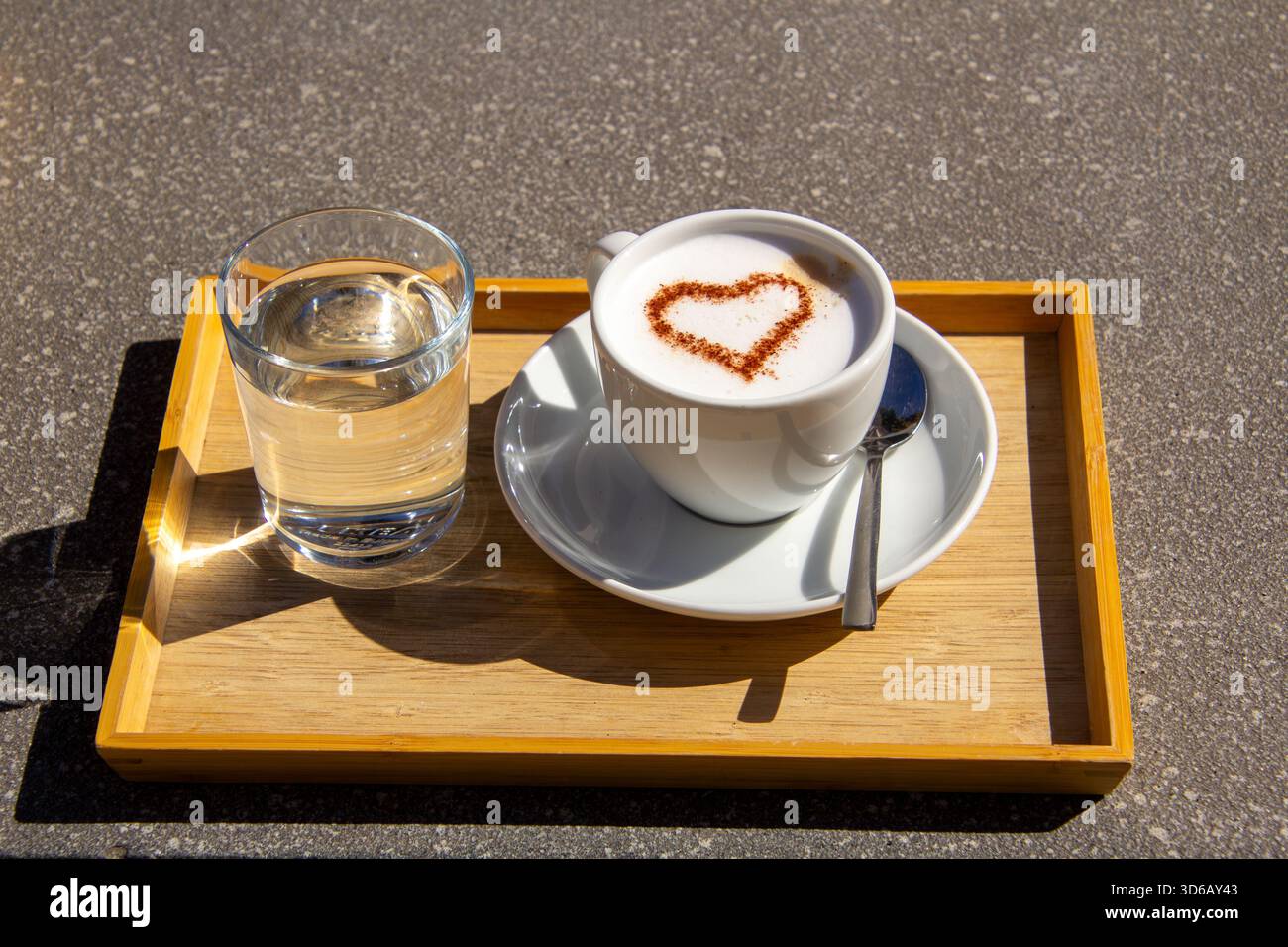 È ora di un caffè cappuccino Foto Stock