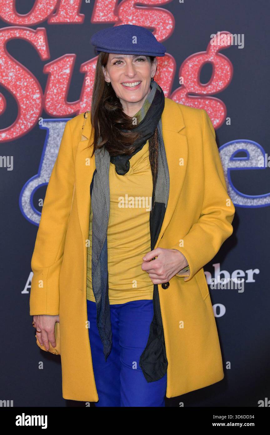 Ulrike Frank bei der Europapremiere des Kinofilms 'Song Sung Blue' im Zoo Palast. Berlino, 19.11.2025 Foto Stock