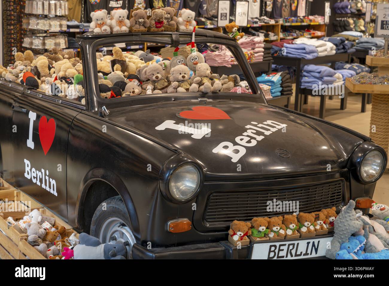 Souvenir da Berlino a Trabi Foto Stock