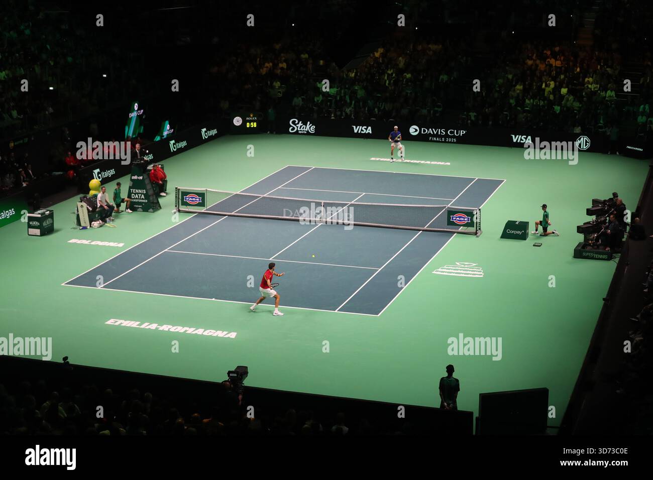 Bologna, Italia. 23 novembre 2025. Tennis, finale di Coppa Davis 2025, Italia contro Spagna, Bologna, Italia, 23 novembre, 2025. foto di felice Calabro' credito: Agenzia fotografica indipendente/Alamy Live News Foto Stock