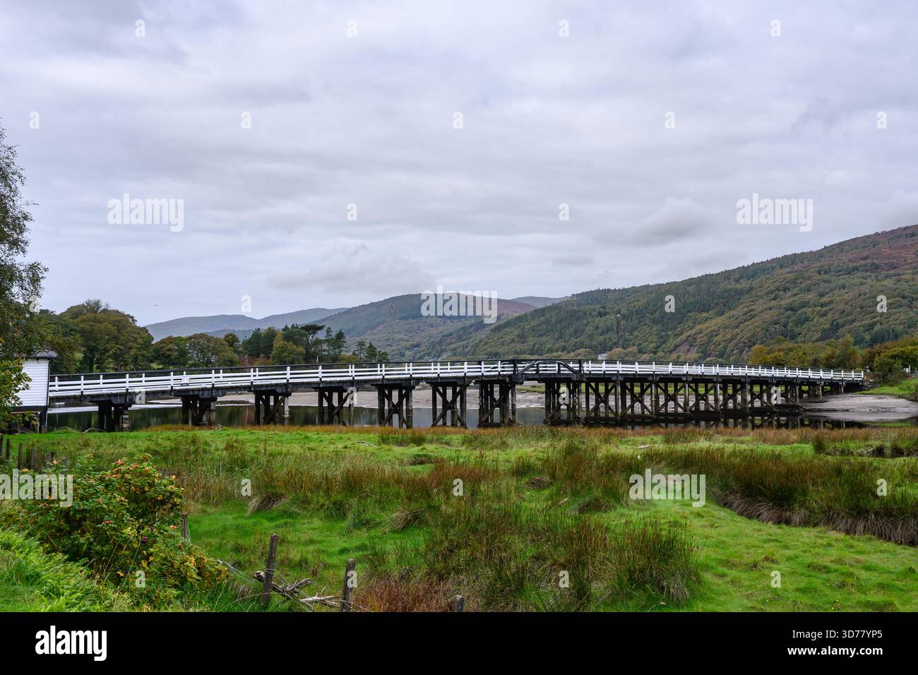 Ponte a pedaggio Penmaenpool - Galles, Regno Unito - 30 settembre 2025 Foto Stock
