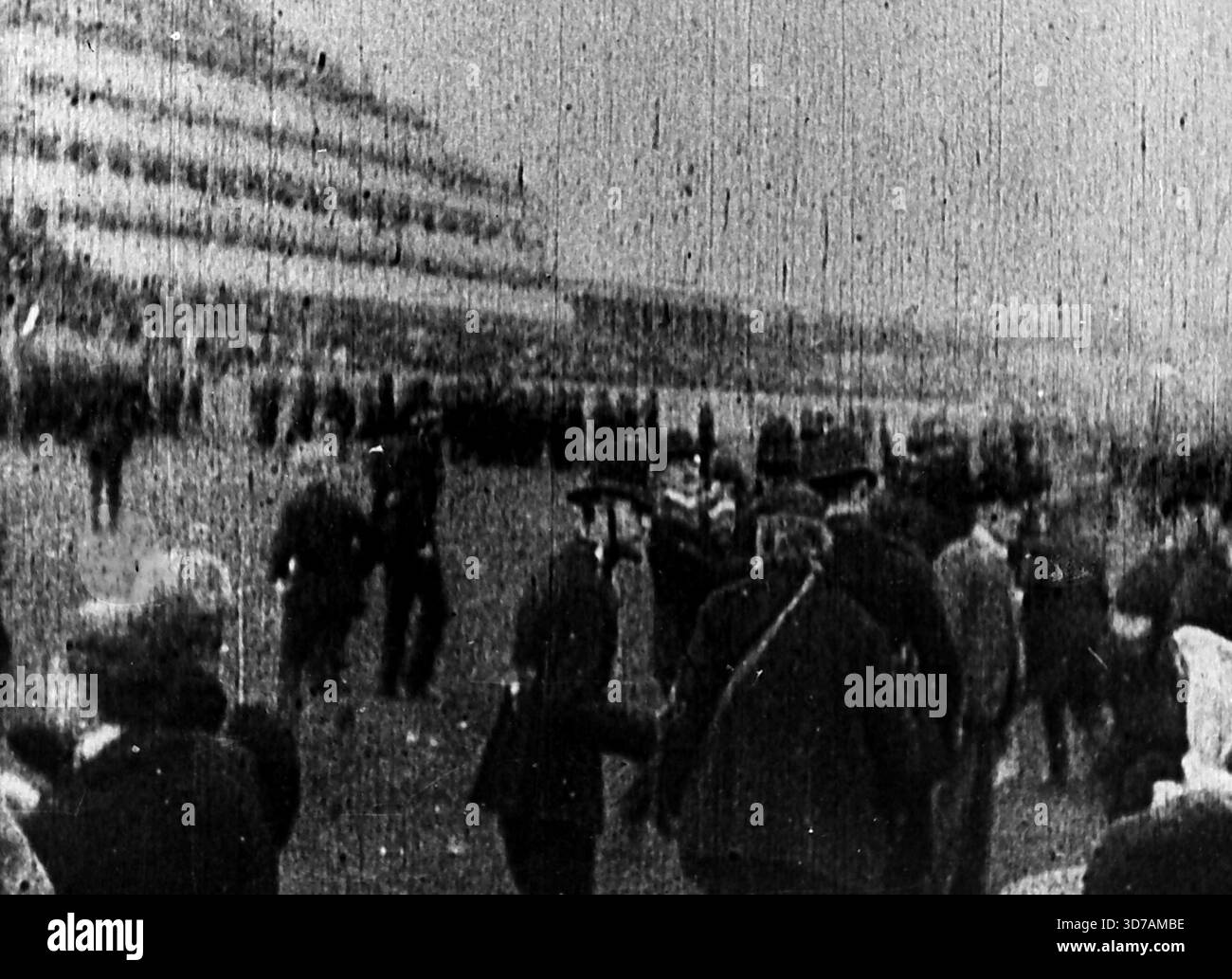 Dopo la famosa corsa -- un teatro dell'Alhambra, Londra, sensazioni nel 1896. Il primo film Derby, girato da Robert Paul. Ha vinto il famoso "Prince's Derby" Foto Stock