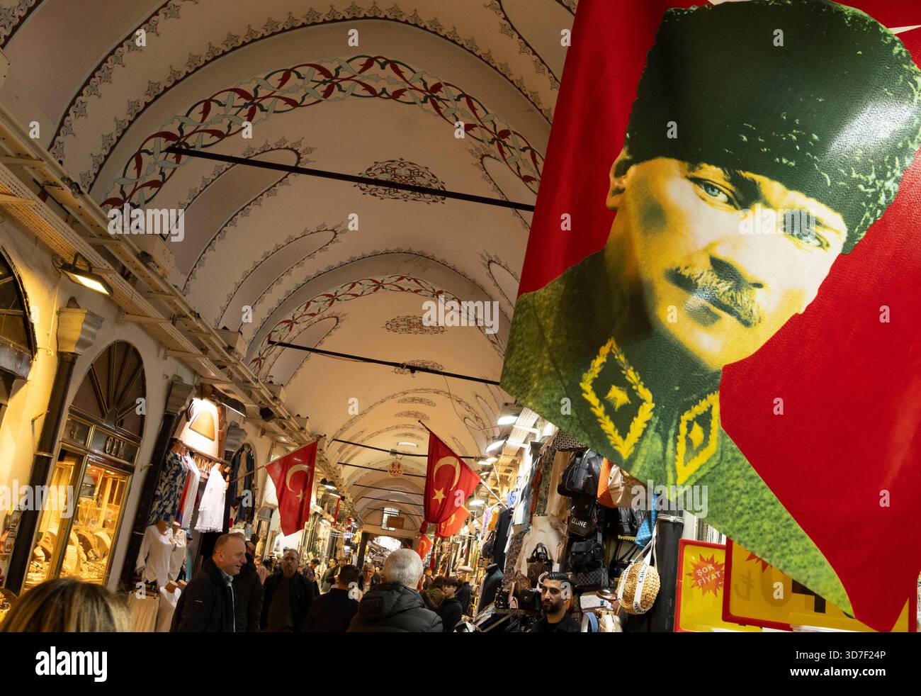 Poster Ataturk, Grand Bazaar, Istanbul, Turkiye Foto Stock
