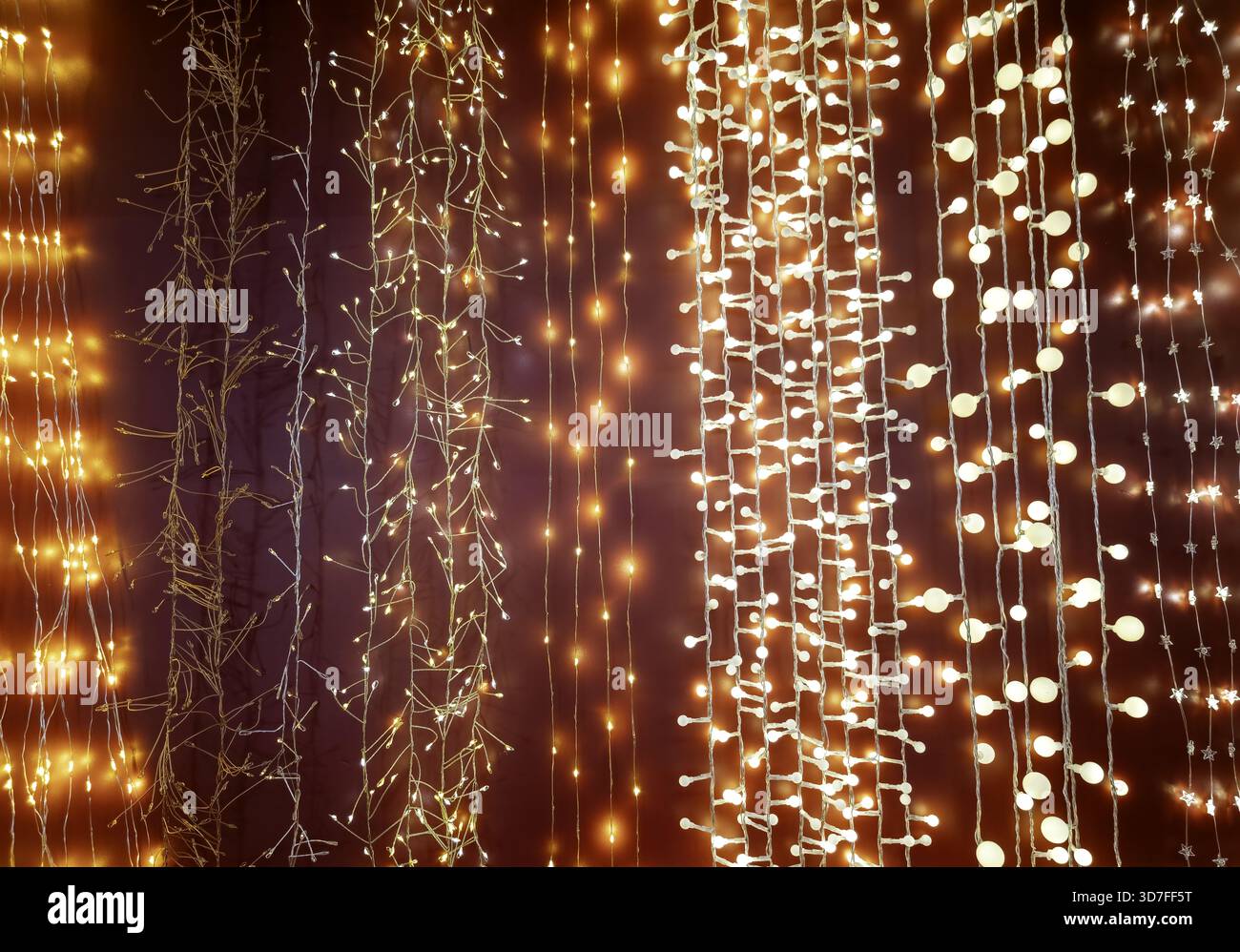 Dettagli di luci LED colorate a Natale, felicità Foto Stock