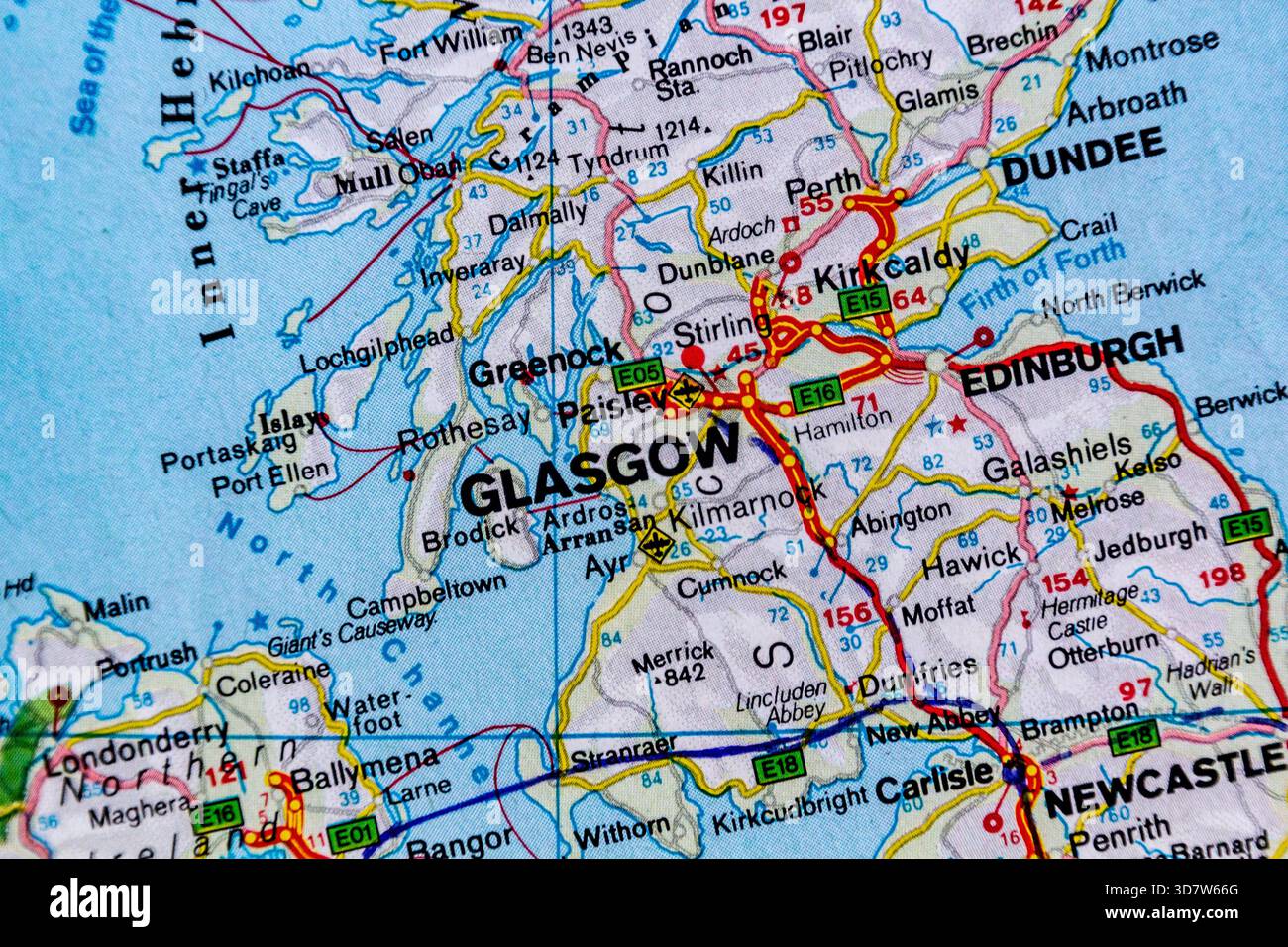 Glasgow e Edimburgo, Regno Unito, su una mappa stradale Foto Stock
