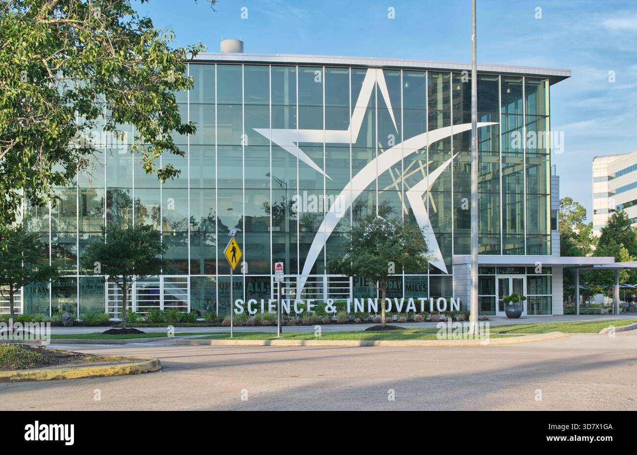 Houston, Texas USA 07-13-2025: Lone Star College Science and Innovation Center. Foto Stock