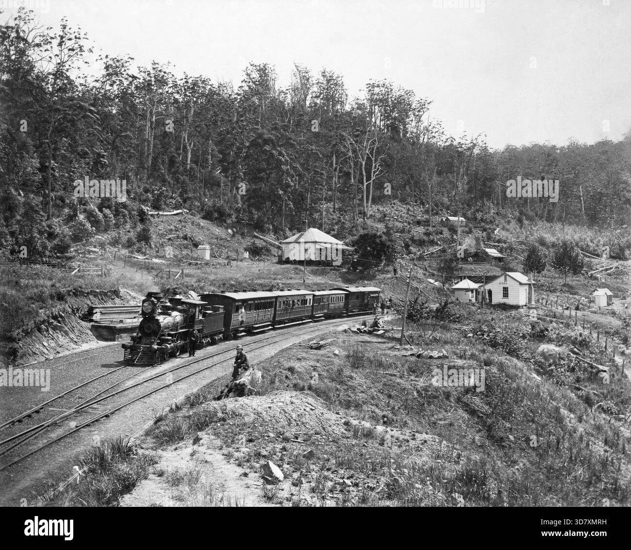 La stazione ferroviaria di Spring Bluff è oggi un sito patrimonio storico situato sulla linea ferroviaria principale tra Ipswich e Toowoomba. Foto Stock