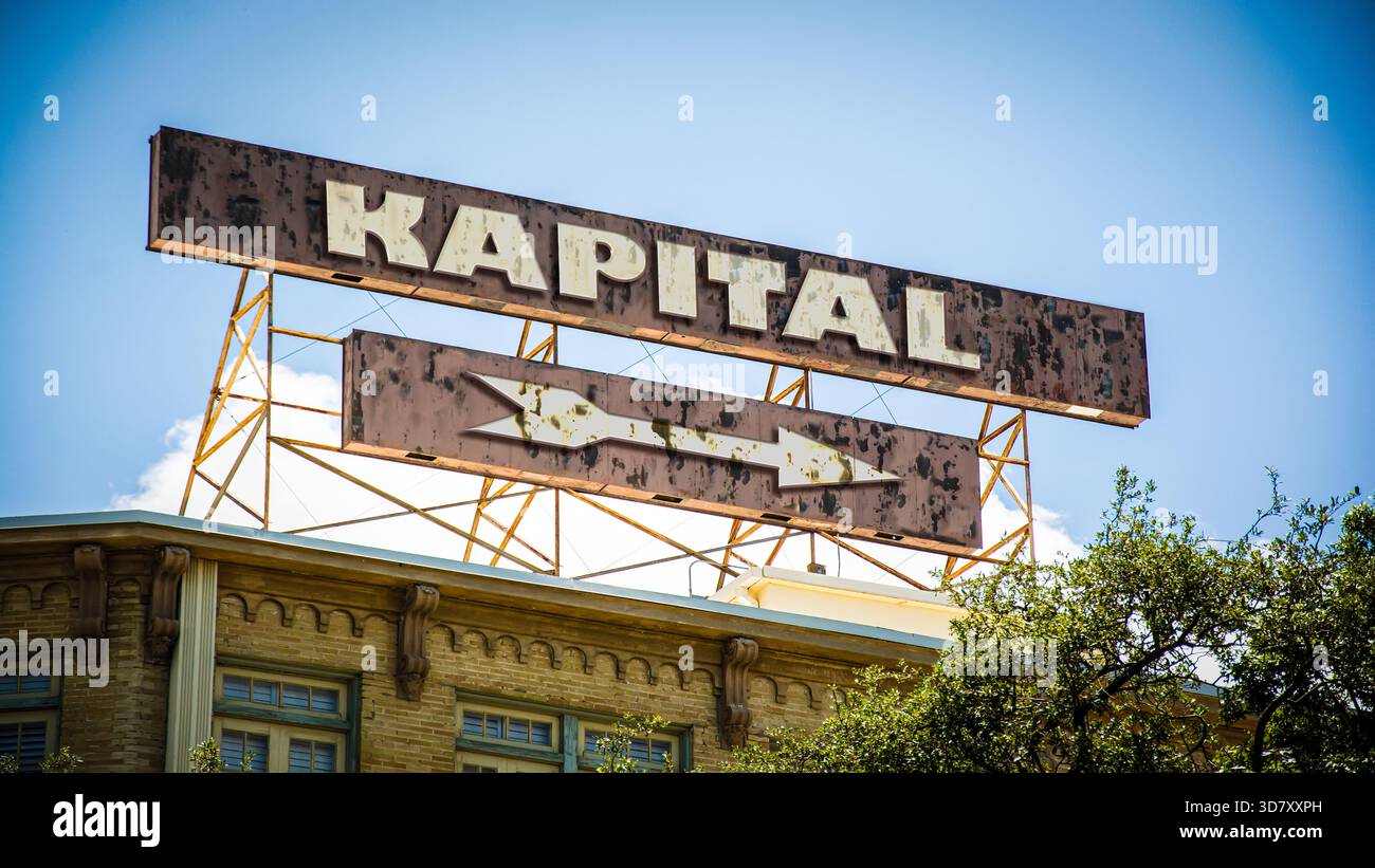 L'immagine mostra un cartello e un cartello che indica in tedesco la capitale. Foto Stock