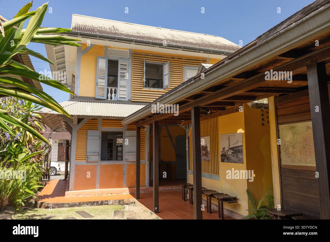 Il cortile interno del Museo delle Culture Guianesi a Cayenne, Guyana francese, un dipartimento di Francia nel Nord America. Foto Stock