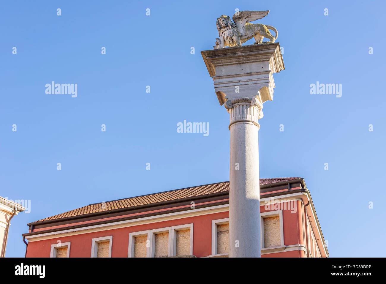 Antica colonna di San Marco, Piazza Vittorio Emanuele, Rovigo, Italia Foto Stock