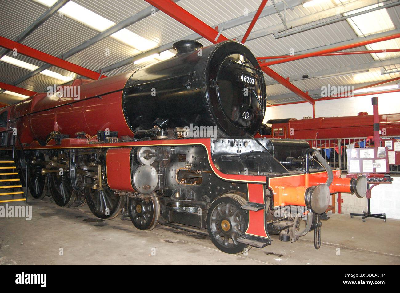 No 46203 Princess Margaret Rose, ex locomotiva a vapore London Midland & Scottish Express; conservata presso Midland Railway-Butterley, Derbyshire, Regno Unito Foto Stock