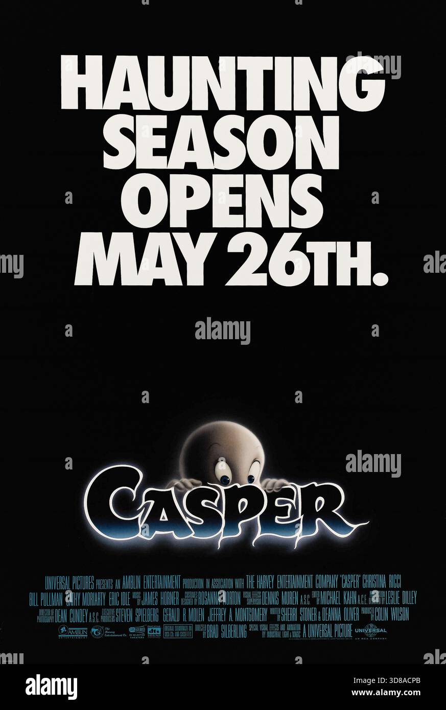 Casper (1995), diretto da Brad Silberling e interpretato da Bill Pullman, Christina Ricci e Cathy Moriarty. Un terapeuta paranormale e sua figlia si trasferiscono in una villa infestata da fantasmi dove fanno amicizia con un fantasma amichevole mentre si scontrano con i suoi zii maliziosi. Fotografia di un poster originale del 1995 USA a un foglio SOLO PER USO EDITORIALE. Crediti: BFA / Universal Pictures Foto Stock