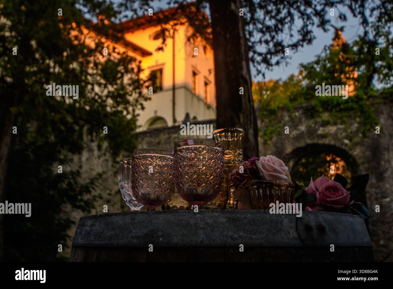 Momento di pace e di festa della vita al castello di Stanjel, Slovenia Foto Stock