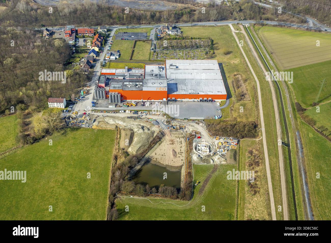 Espansione presso RIBA Pelcum, Kunststofftechnik, Hamm, regione della Ruhr, Renania settentrionale-Vestfalia, Germania, Germania, GERMANIA, Europa, vista aerea, vista dall'alto, fot. aerea Foto Stock