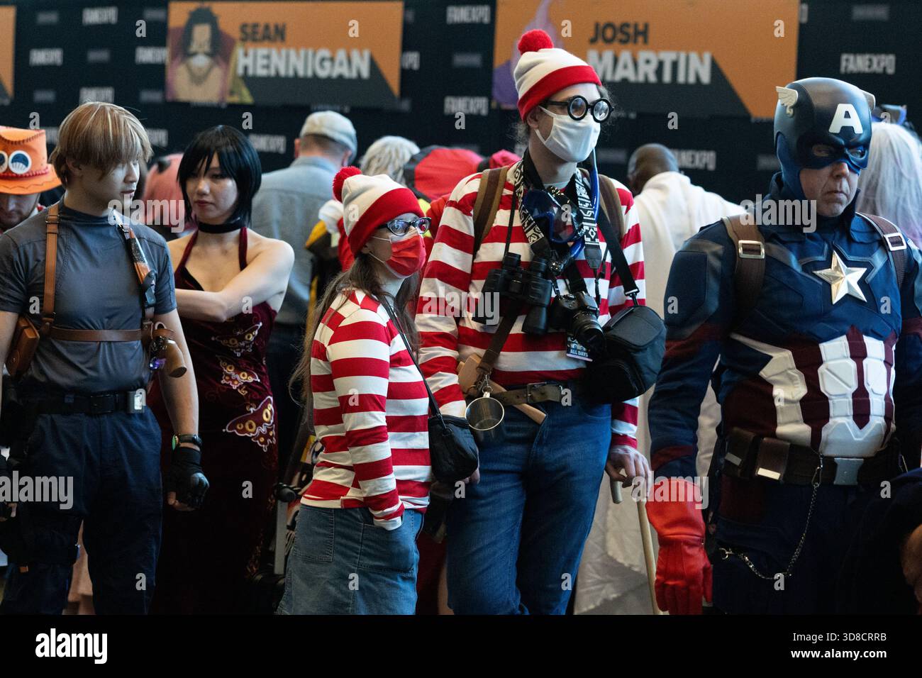 Cosplayer vestiti come personaggi iconici al fan Expo di San Francisco Foto Stock