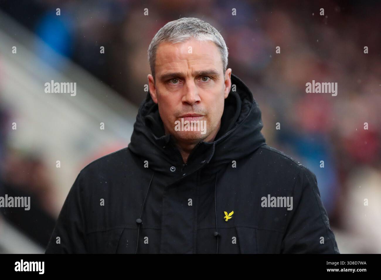 AESSEAL New York Stadium, Rotherham, Inghilterra - 29 novembre 2025 Michael Duff Head Coach dei Wycombe Wanderers - prima della partita Rotherham United contro Wycombe Wanderers, Sky Bet League One, 2025/26, AESSEAL New York Stadium, Rotherham, Inghilterra - 29 novembre 2025 crediti: Mathew Marsden/WhiteRosePhotos/Alamy Live News Foto Stock