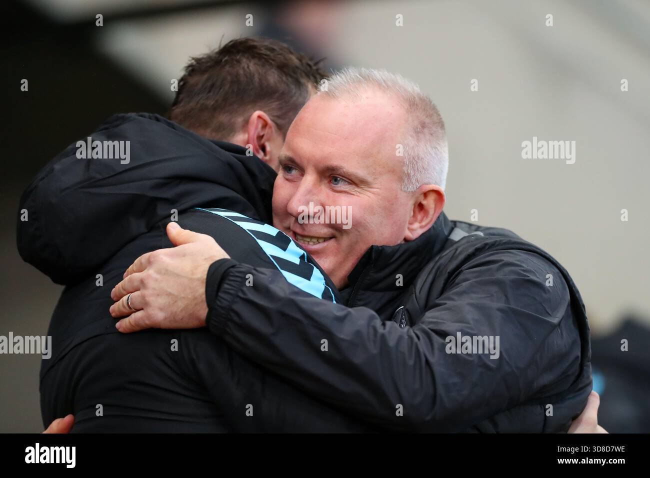 AESSEAL New York Stadium, Rotherham, Inghilterra - 29 novembre 2025 Matt Hamshaw allenatore del Rotherham United - prima della partita Rotherham United contro Wycombe Wanderers, Sky Bet League One, 2025/26, AESSEAL New York Stadium, Rotherham, Inghilterra - 29 novembre 2025 credito: Mathew Marsden/WhiteRosePhotos/Alamy Live News Foto Stock