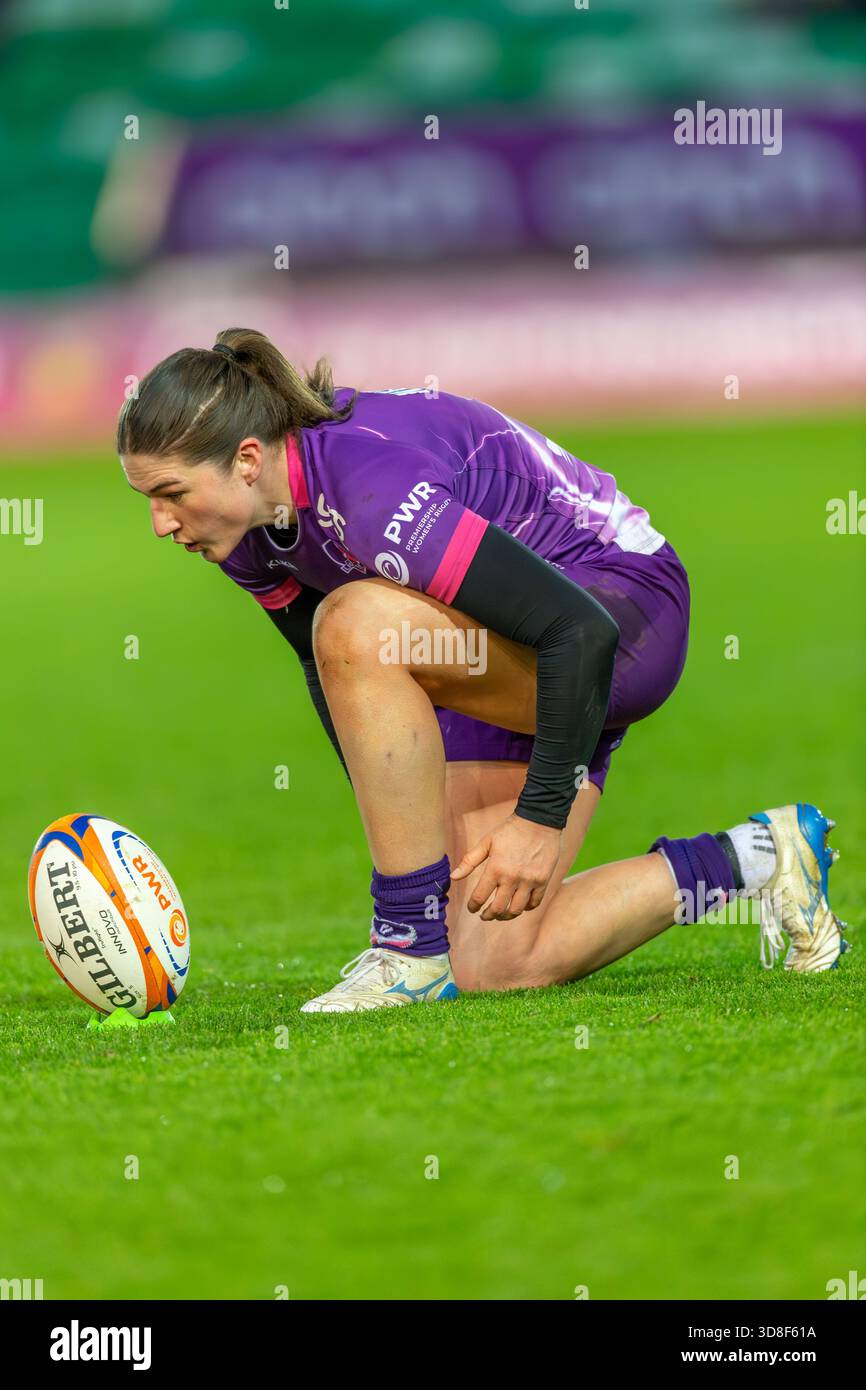 La giocatrice dei Loughborough Lightning Helen Nelson giocò contro i Leicester Tigers nella partita di campionato PWR a Northampton. Foto Stock