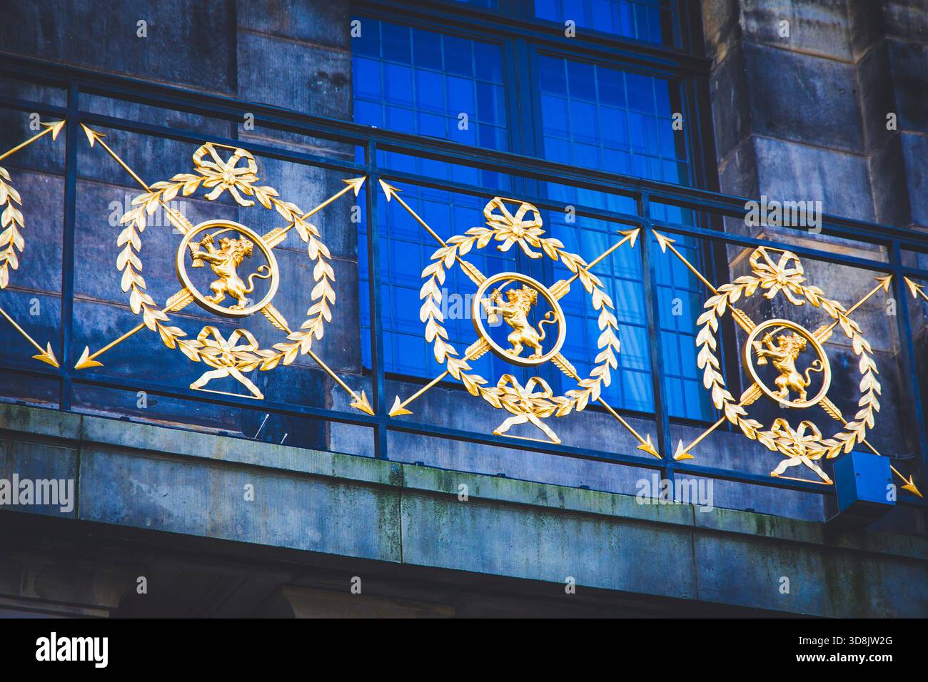 Europa, Paesi Bassi, Amsterdam. Piazza Dam. Palazzo Dam. Il Palazzo reale di Amsterdam Foto Stock