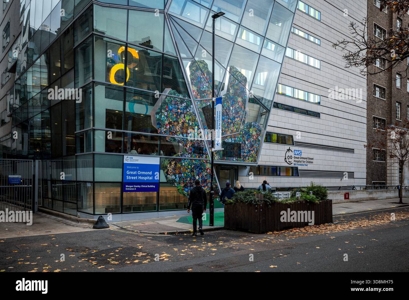 Great Ormond Street Hospital for Children London. Morgan Stanley Clinical Building presso il Great Ormond St Hospital di Londra. Accidenti Londra. Foto Stock
