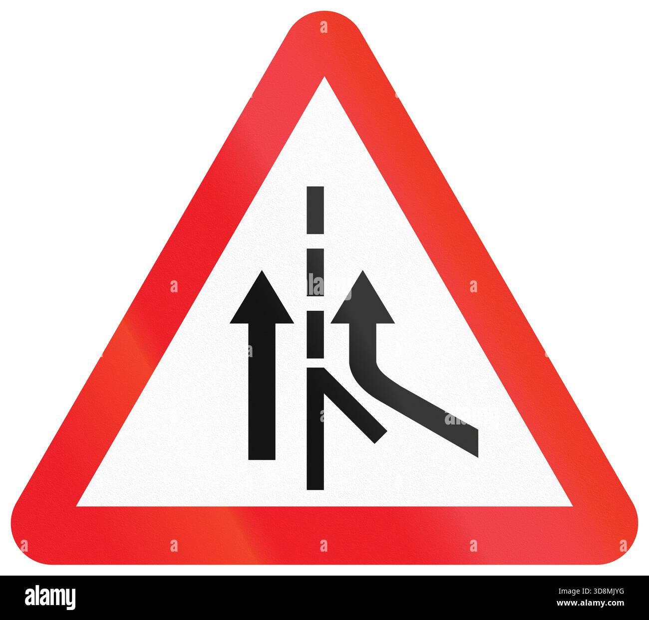 Segnale stradale utilizzato in India - confluisce il traffico più avanti da destra. Foto Stock