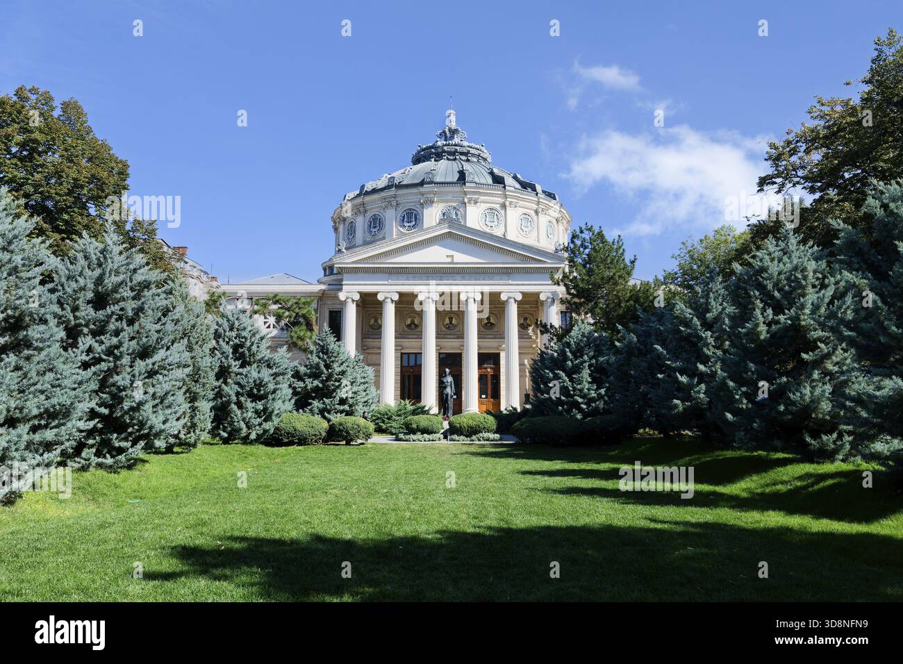 Sala concerti neo-classica rumena Athenaeum, Bucarest, Romania Foto Stock
