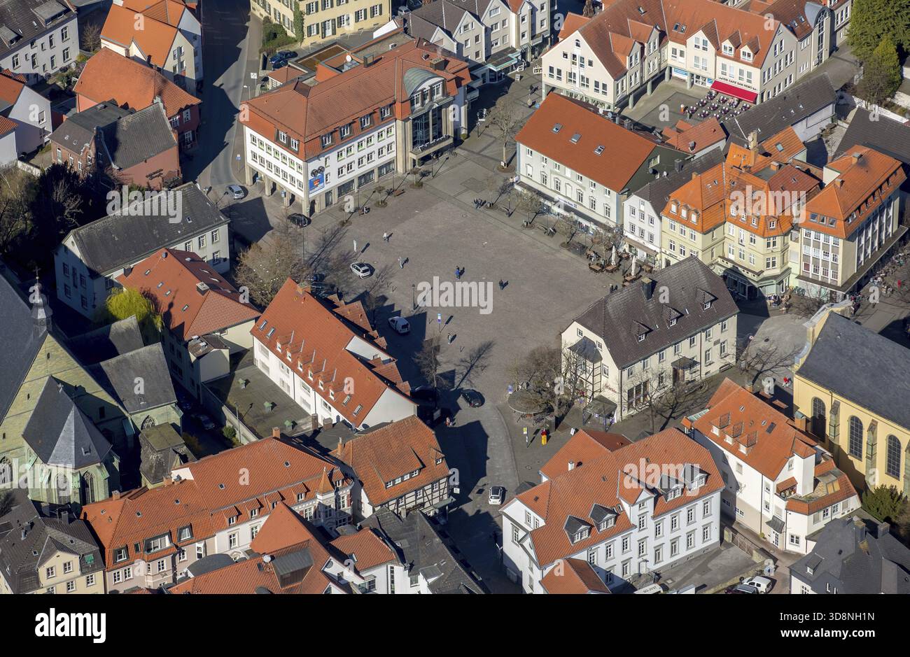 Marktstrasse, Volksbank Hellweg eg, Werl Branch, Soester Boerde, regione della Ruhr, Renania settentrionale-Vestfalia, Germania, Germania, Germania, Europa, vista aerea, b Foto Stock