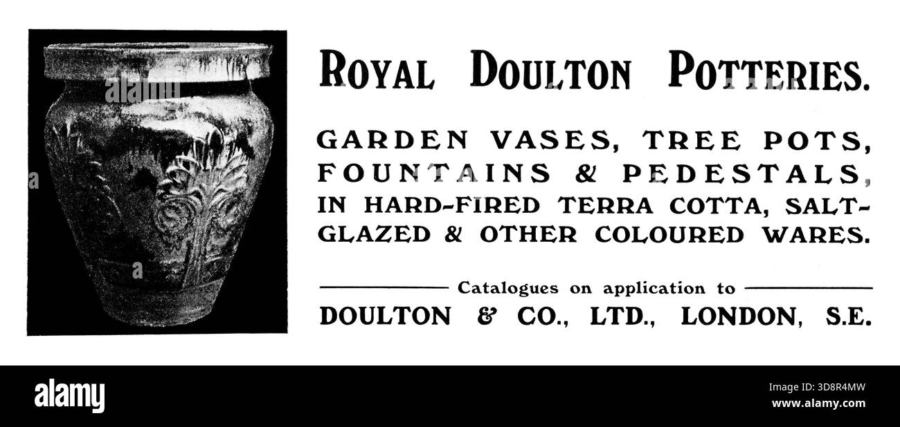 1910 Royal Doulton Lambeth pubblicità di ceramica domestica dalla rivista Studio Foto Stock