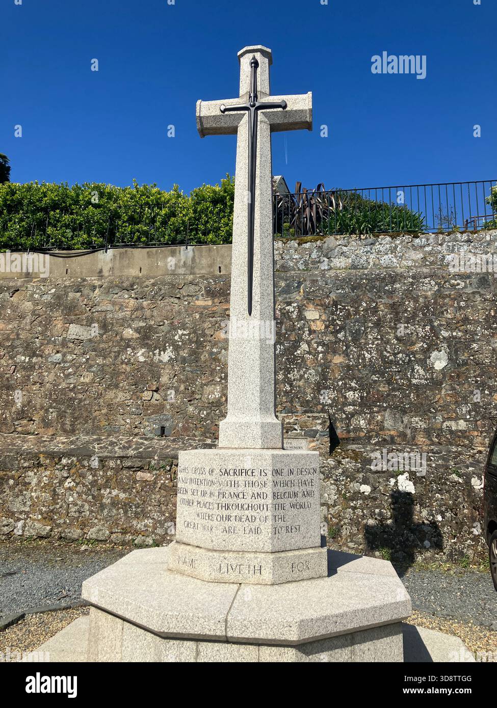 Isole britanniche del Canale. Guernsey. St. Peter Port. Fort George. Cimitero militare. Croce commemorativa WW1. Foto Stock
