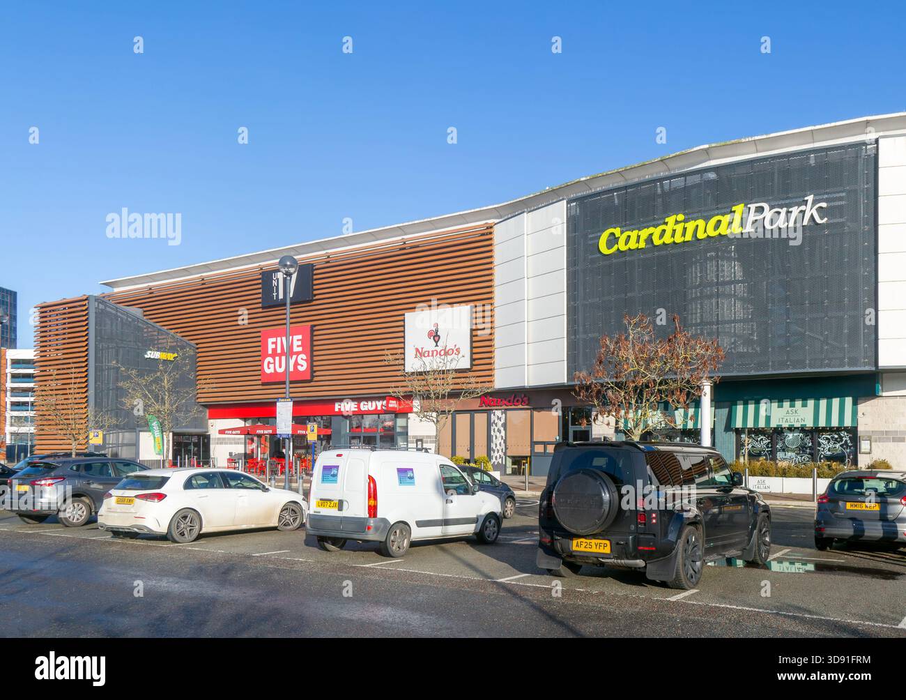 Catena di ristoranti edifici moderni per il tempo libero, Cardinal Park, centro di Ipswich, Suffolk, Inghilterra, REGNO UNITO Foto Stock