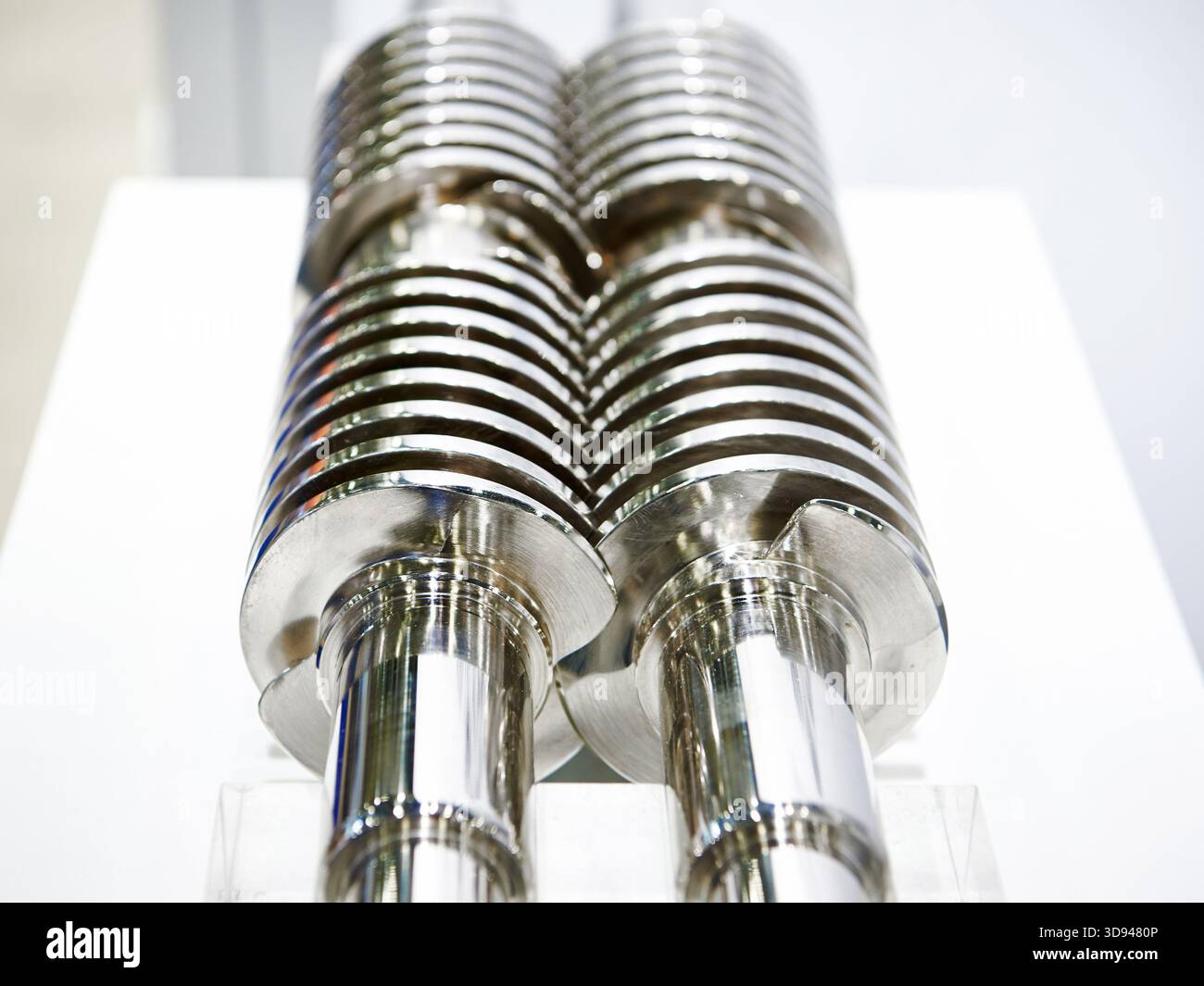 Vite senza fine ad una fiera industriale Foto Stock