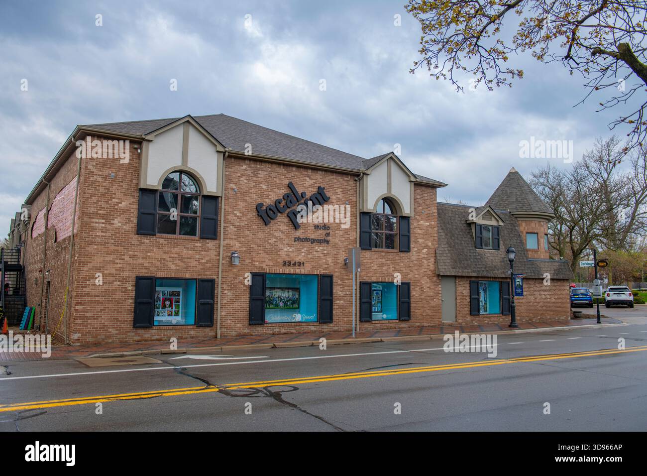 Studio fotografico locale Point al 33431 di Grand River Avenue presso Center Square nel centro storico di Farmington, Michigan, USA. Foto Stock