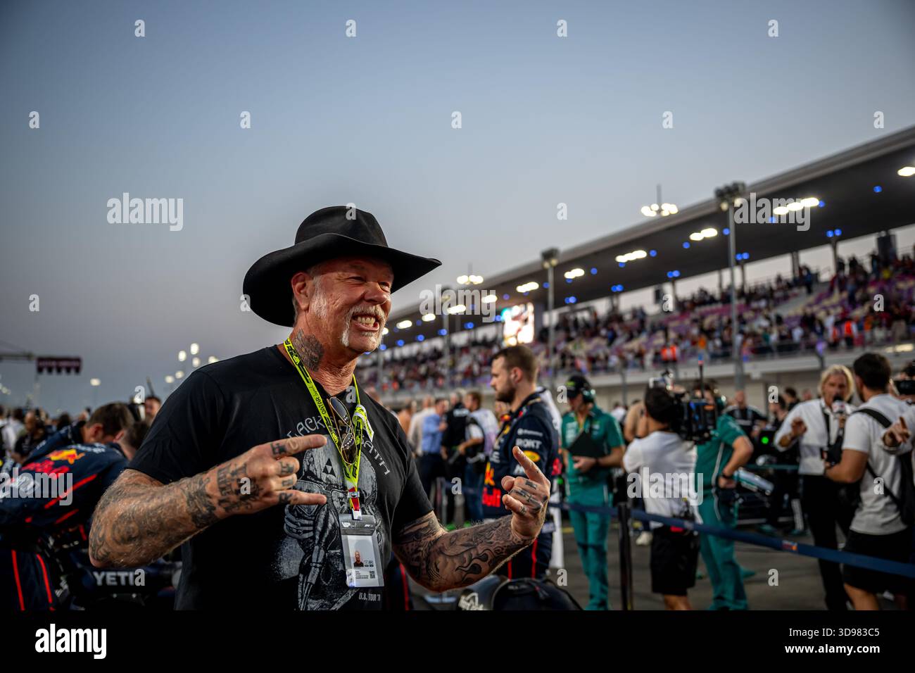 CIRCUITO INTERNAZIONALE, LOSAIL - NOVEMBRE 29: James Hetfield, musicista americano, metallica, durante il Qatar Grand Prix Qatar sul circuito Internazionale sabato 29 novembre 2025 a Lusail, Losail (foto di Michael Potts/BSR Agency) Foto Stock